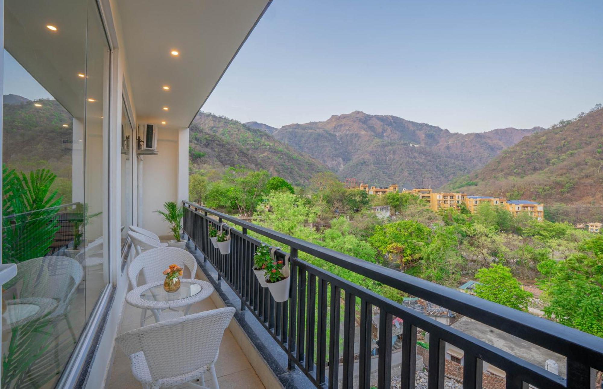 Perfectstayz Alpine Retreat Rishikesh Exterior photo